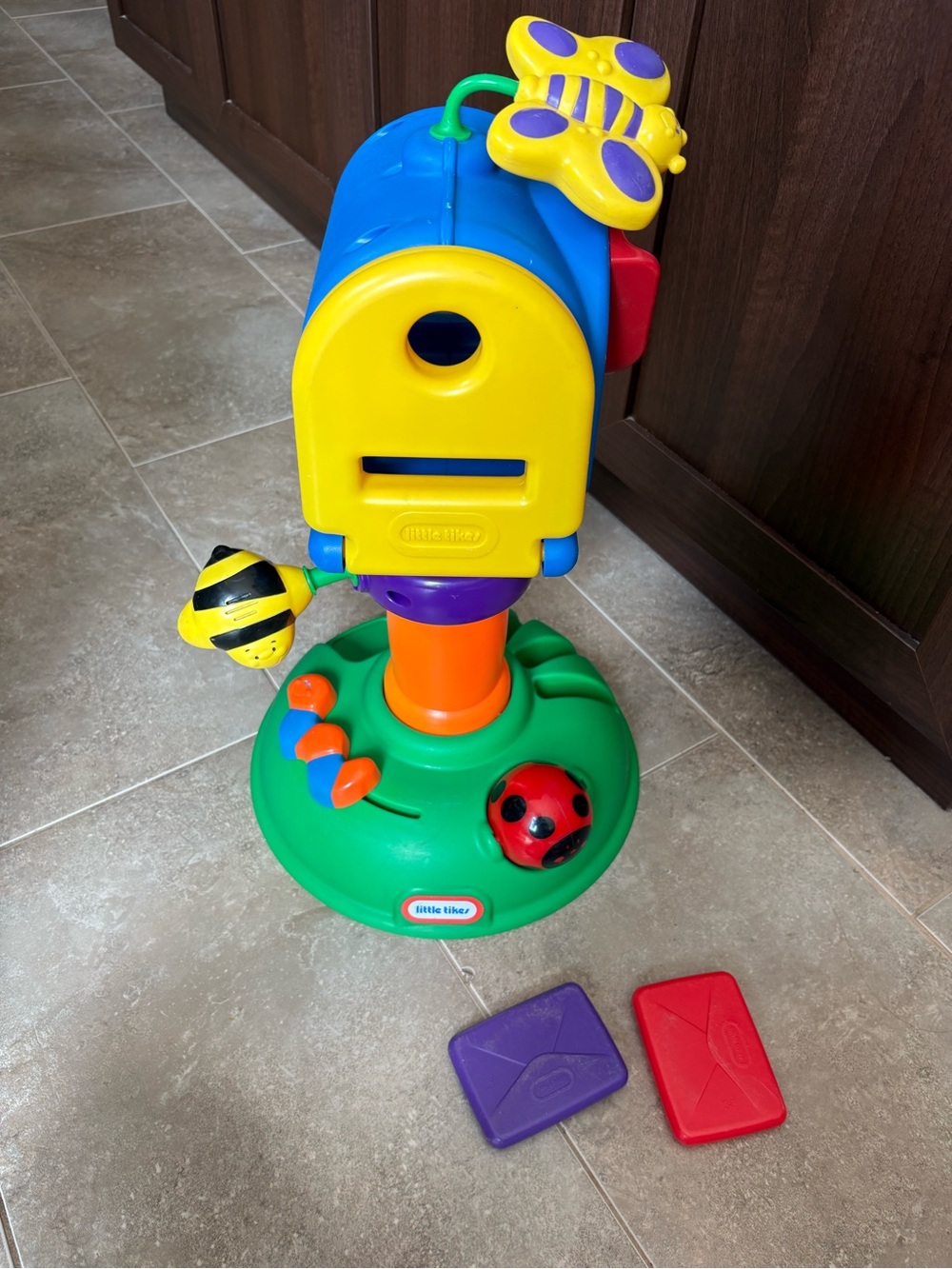 Vintage Little Tikes Busy Bee Buzz About Mailbox Letter ~ Large Child Size